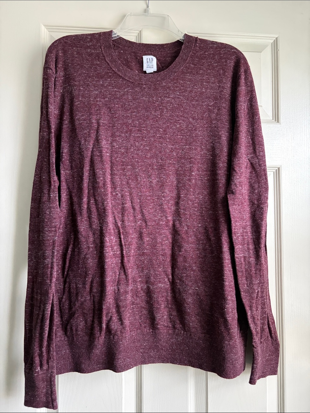 GAP Men's Heathered Burgundy Crewneck Sweater